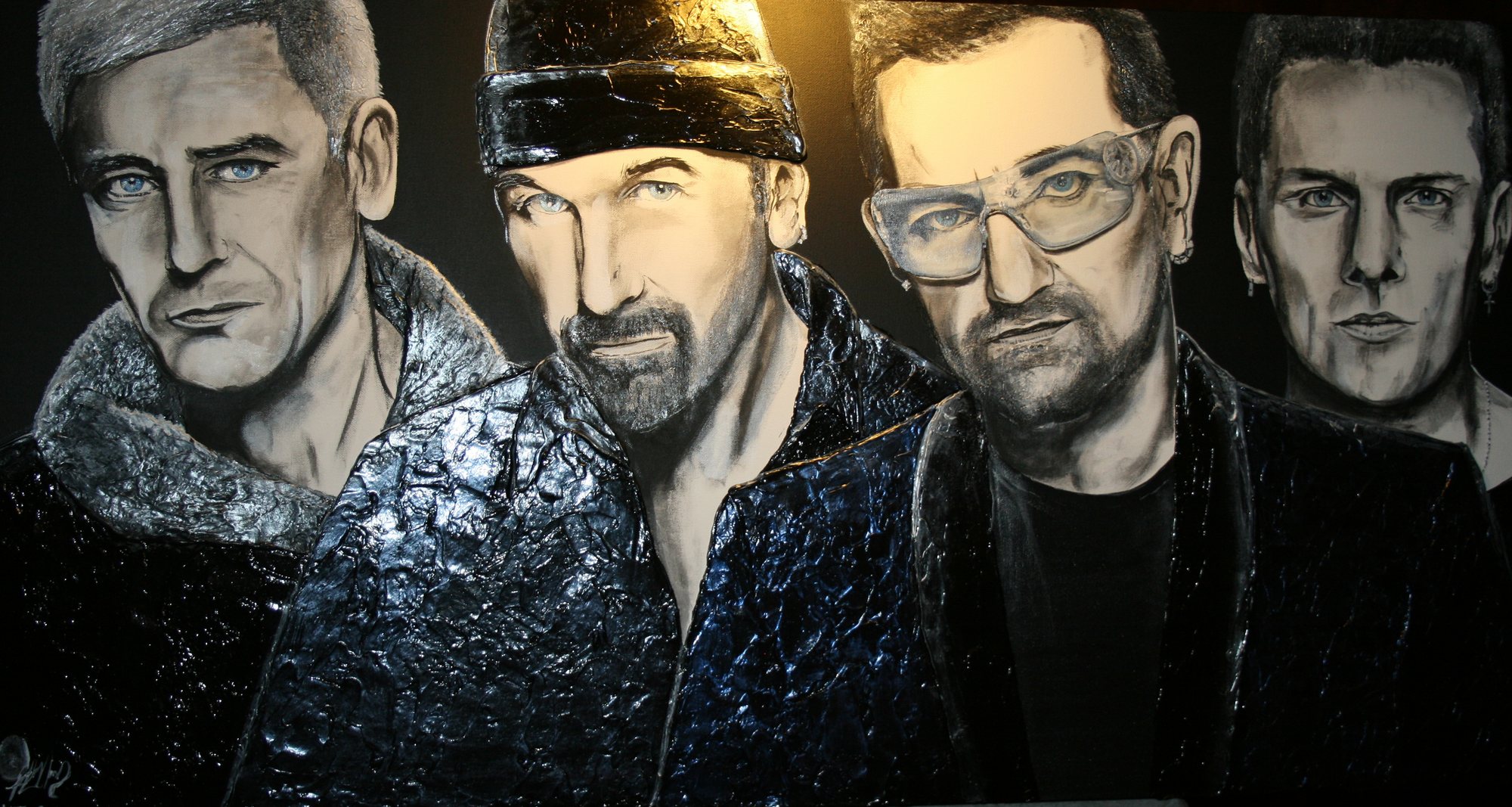 U2